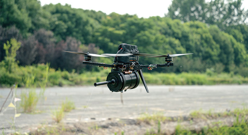 UAV-ови со оптички влакна: жичена револуција во лет против заглавување