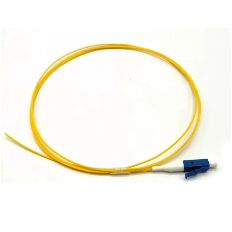 Pigtail на оптичко влакно со lc/upc 0,9 mm